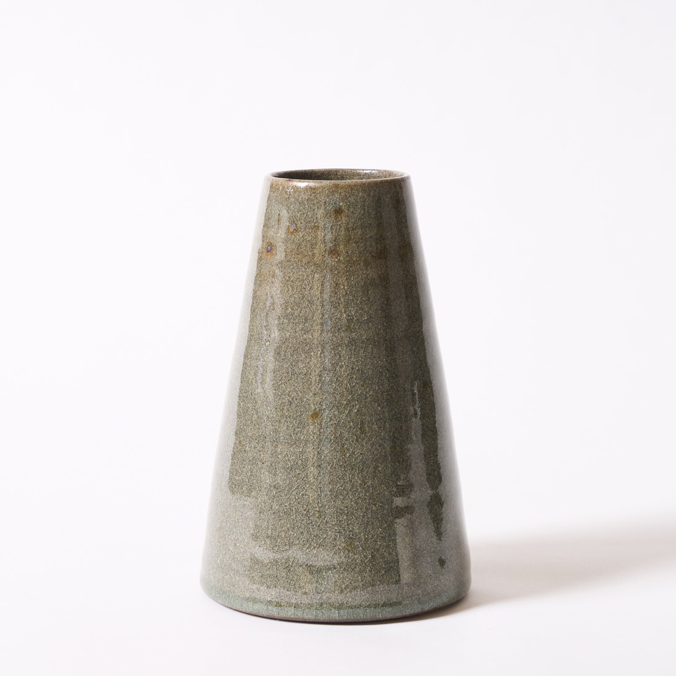 Noah Stoneware Bud Vase